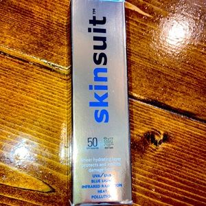 Skinsuit SPF 50 Sheer Hydrating Layer
